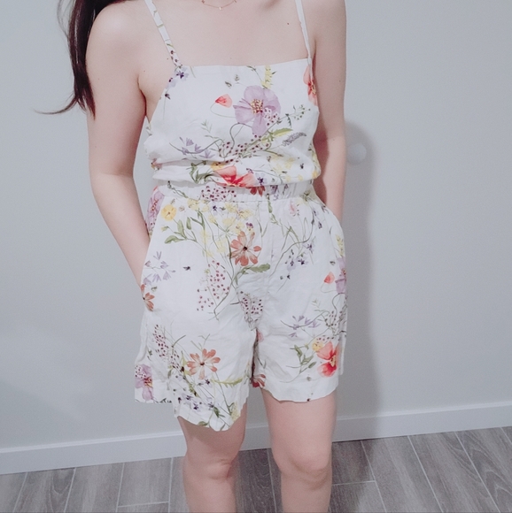 H&M Floral Romper - Picture 4 of 4